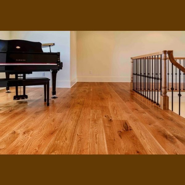 Red Oak Character Grade 2'-10' Length Hardwood Flooring